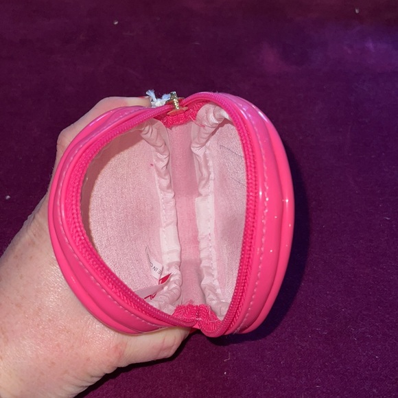 NEW Lolo Bags Patent Hot Pink Coin Purse Circular Case with Zipper - Picture 3 of 3